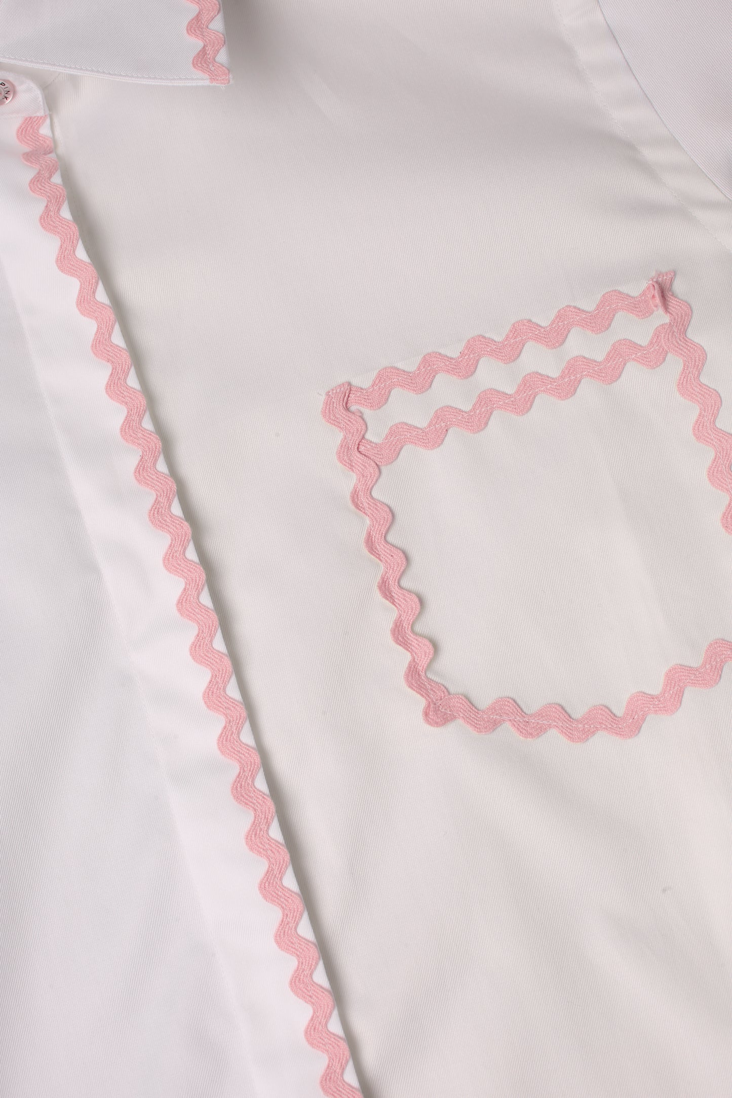 The Newport Ric Rac Shirt - White/Pink