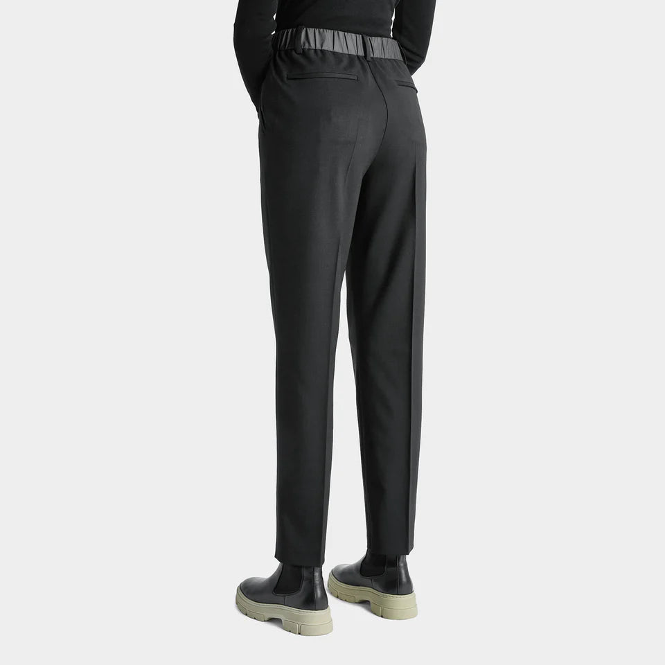 Wool Tech Straight Leg Pant - Black