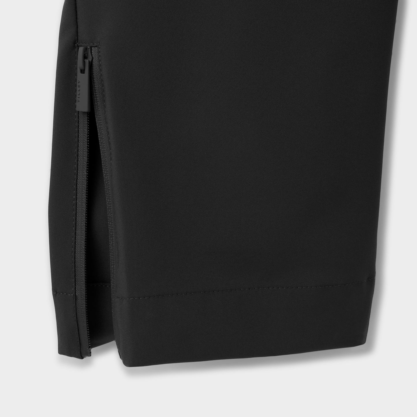 Tech Crop Pant - Black