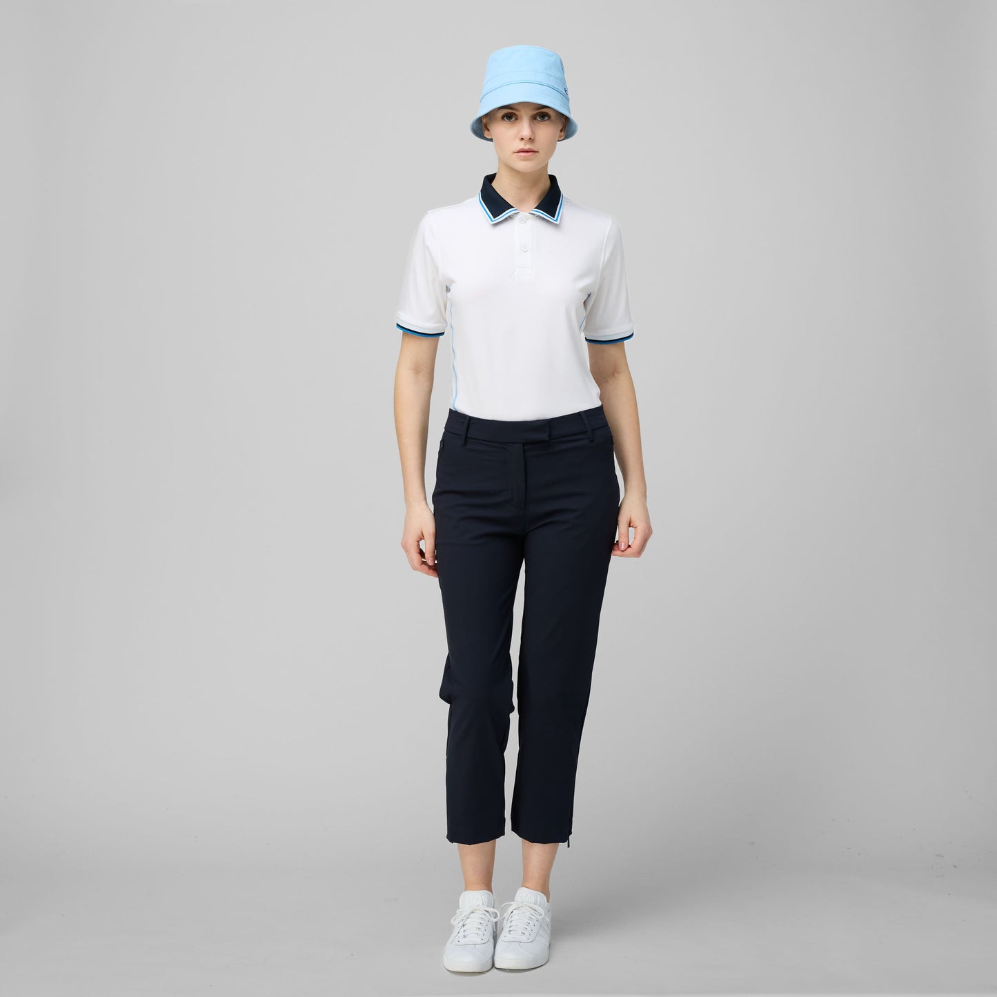 Tech Stretch Cropped Pant - Navy