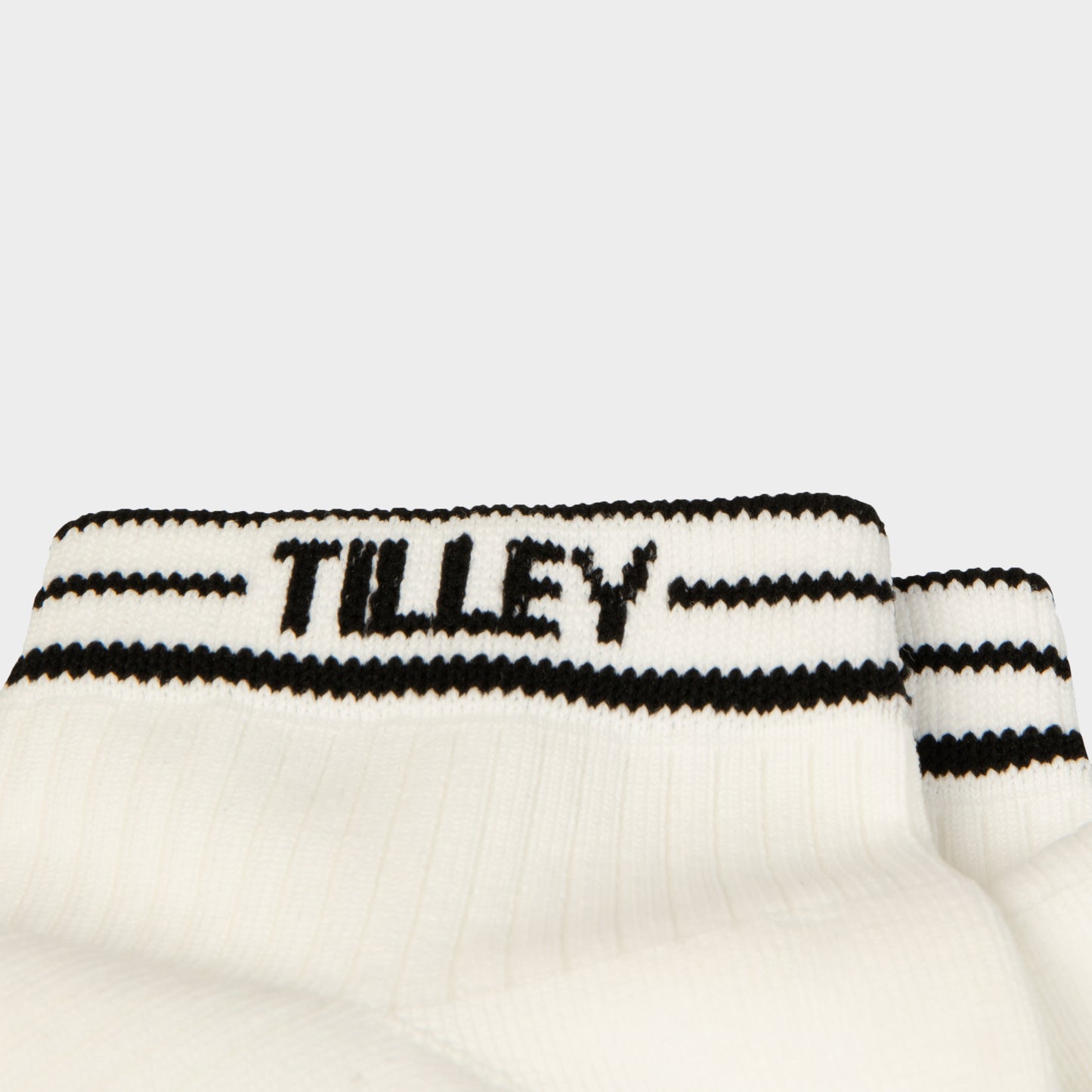 Tipped Ankle Sock - White/ Red