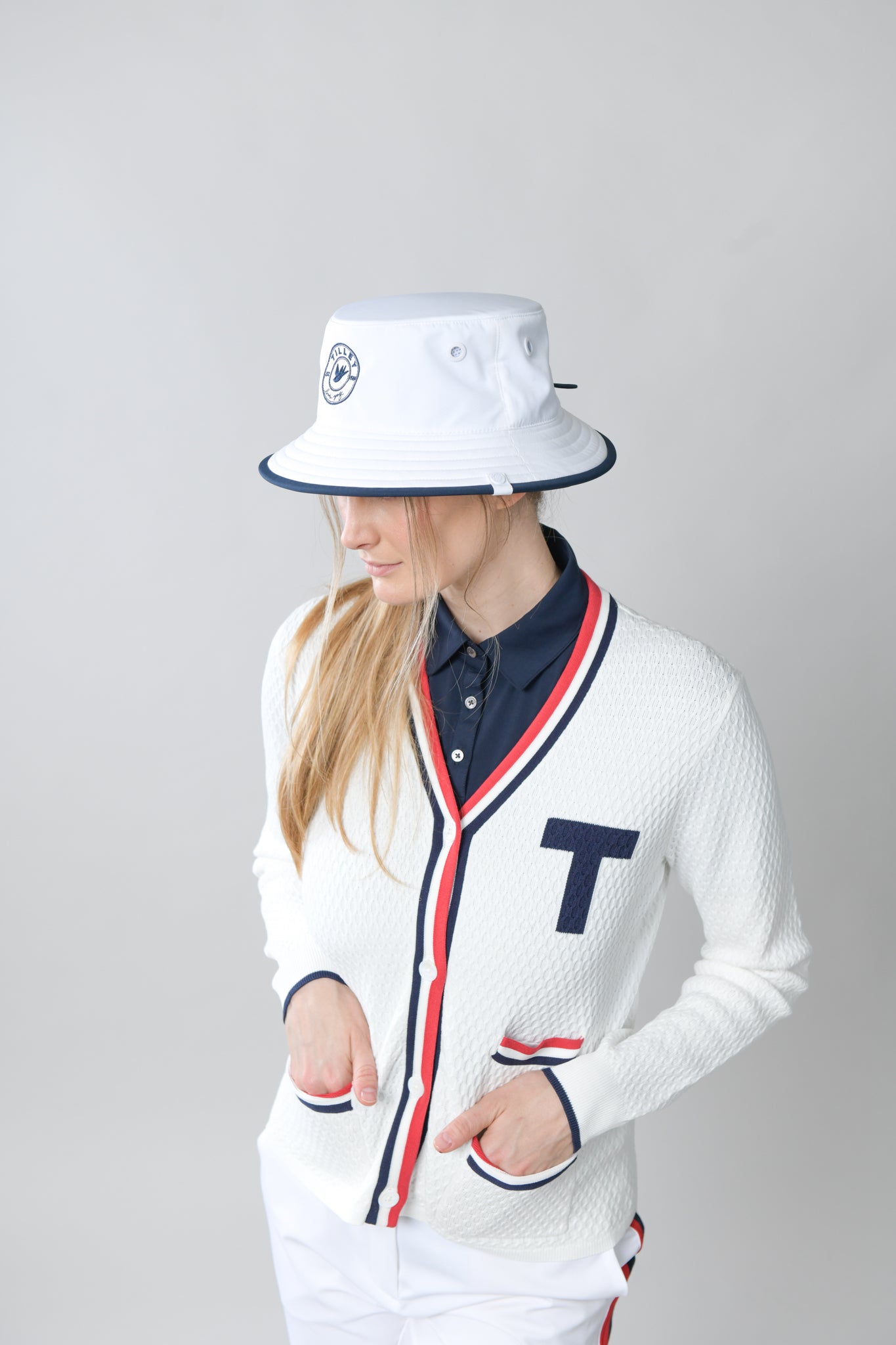 Tilley Crest Bucket - White/Navy