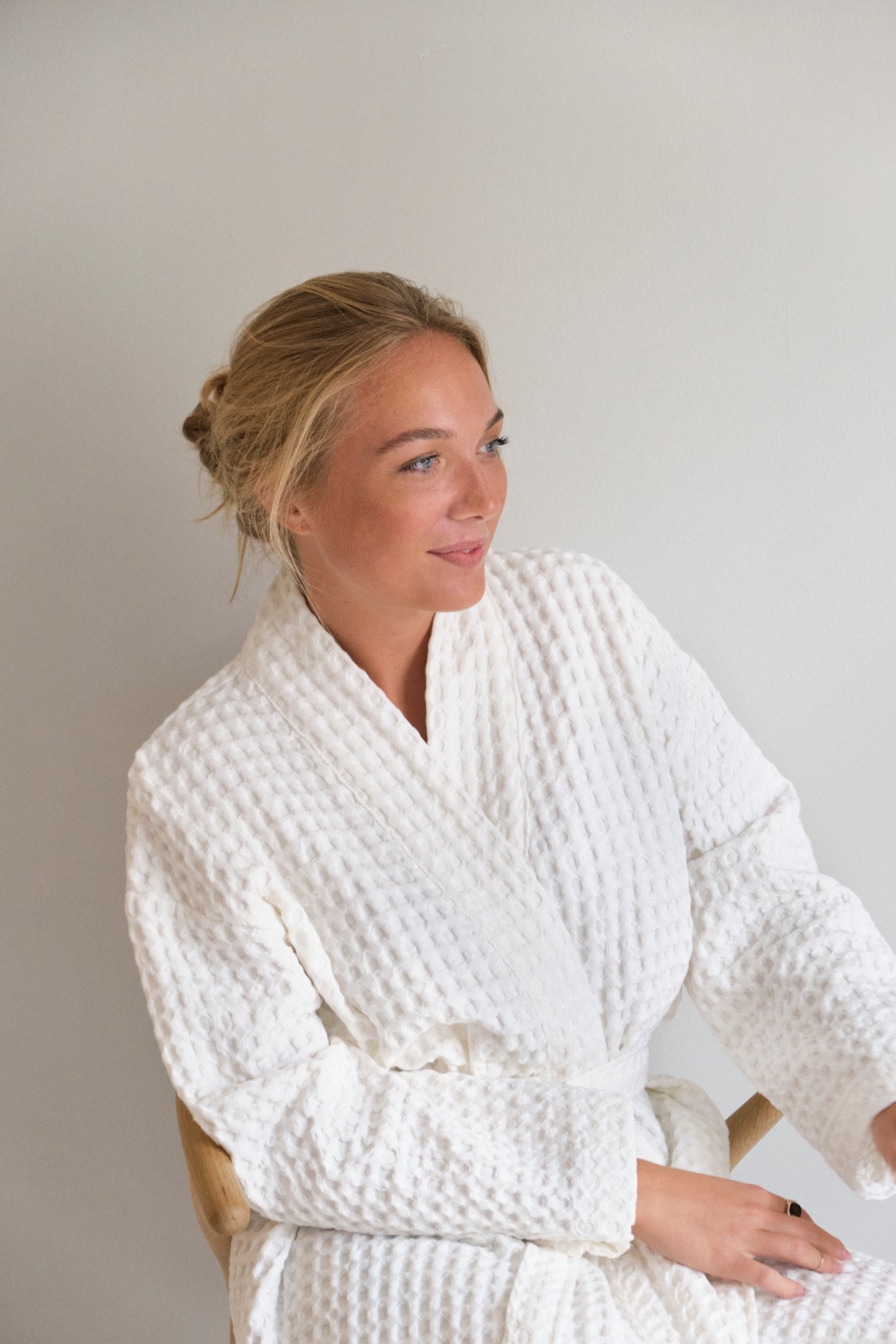 Waffle Bathrobe - White Pink Tartan