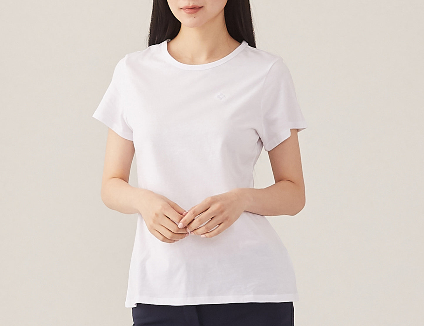 Best Essential T-shirt with Embroidered Quatrefoil - White Pink Tartan