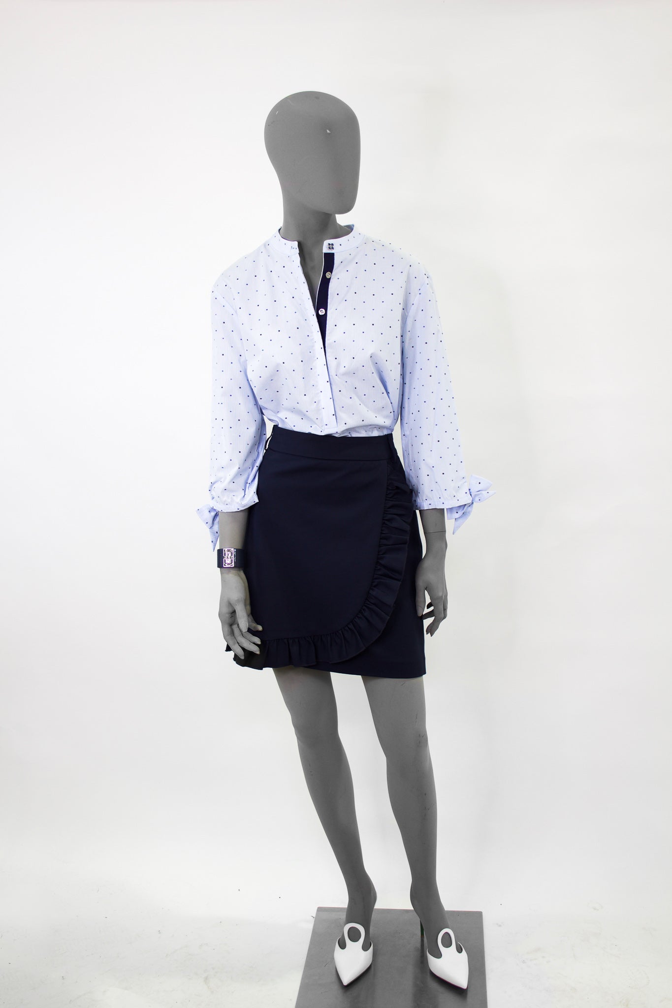 Navy skirt 2024 grey shirt